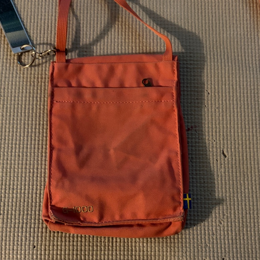 Fjallraven Pink Crossbody Bag - Picture 6 of 9